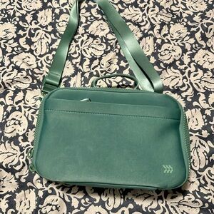 All in Motion Green Crossbody Lunch Bag